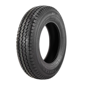 Pneu Onyx Aro 15 NY-20 205/70R15C 106/104R 8L